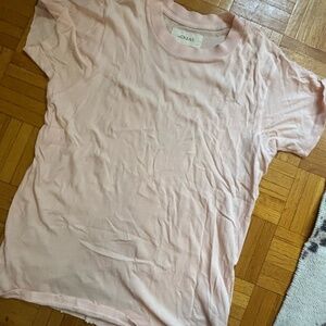THE Great. Tshirt baby pink